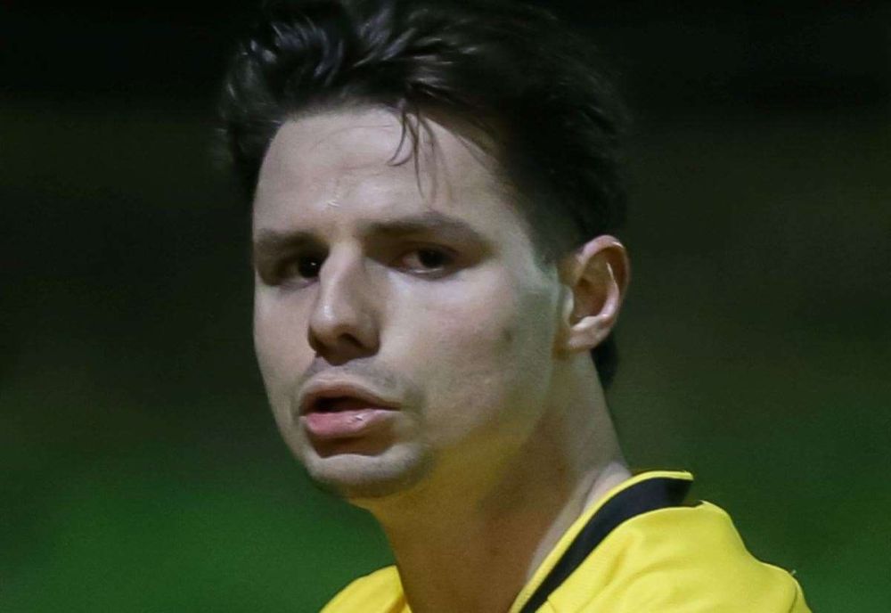 FA Vase round-up: Hythe Town, Faversham Strike Force, Larkfield & New Hythe, Snodland Town and Phoenix Sports enjoy first-round wins, penalty shoot-out victories for Rusthall and Tunbridge Wells