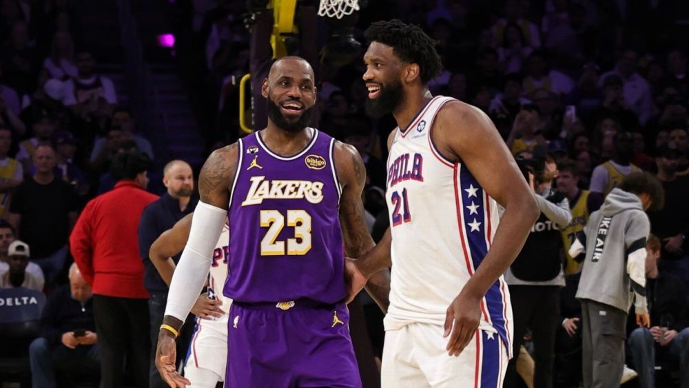 LeBron signs with Philadelphia 76ers, stuns sports world - ESPN