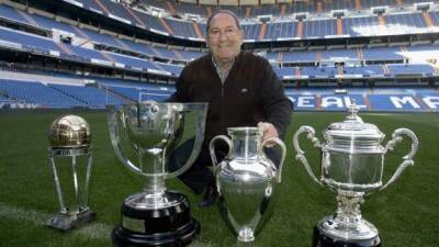 Real Madrid: Six-time European Cup winner Francisco 'Paco' Gento dies aged 88 - bbc.com - Spain - Santander