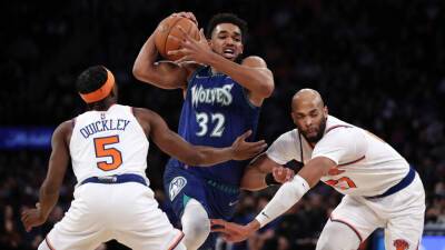 Karl-Anthony Towns' three-point play helps Wolves edge Knicks 112-110 - foxnews.com - New York -  New York -  Karl-Anthony - state Minnesota - state New Jersey - county Walker