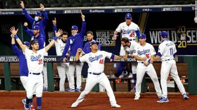 David J.Phillip - Tom Pennington - Dave Roberts - Ronald Martinez - Dodgers win their first World Series since 1988 - edition.cnn.com - Los Angeles -  Los Angeles - state Texas - county Arlington - county Ray