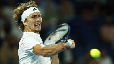 Alexander Zverev - Alexander Zverev crushes John Millman to reach Australian Open third round - eurosport.com - Britain - Germany - Australia