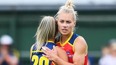 Adelaide Crows, Fremantle and Gold Coast Suns score AFLW victories in round two - abc.net.au - Melbourne