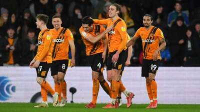 Diaz Ben-Brereton - Acun Ilicali - Thomas Kaminski - Nathan Baxter - Tony Mowbray - Hull City 2-0 Blackburn Rovers: Revived Tigers end Rovers' unbeaten run - bbc.com -  Hull