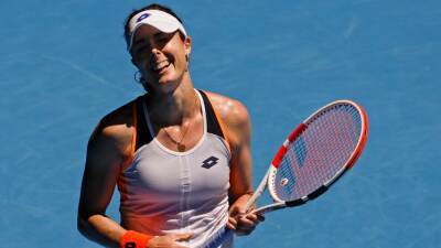 Alize Cornet upsets No. 3 Garbine Muguruza in second round of Australian Open - espn.com - Australia