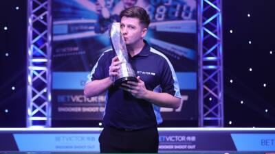 Mark Selby - Jack Lisowski - Stuart Bingham - Jimmy White - Jimmy Robertson - Shaun Murphy - Ricky Walden - Snooker Shoot Out 2022 LIVE: Mark Williams, Jack Lisowski, Reanne Evans, Kyren Wilson & defending champion Day in action - eurosport.com - Britain - county Day - county Page