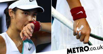 Simona Halep - Emma Raducanu - Sloane Stephens - Taro Daniel - Emma Raducanu struggles with hand injury on her way to Australian Open defeat - metro.co.uk - Britain - Brazil - Australia - Romania