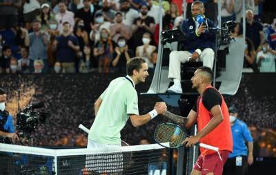 Nick Kyrgios - Daniil Medvedev - Novak Djokovic - Botic Van-De-Zandschulp - 'Low IQ': Medvedev takes aim at Melbourne crowd after victory - beinsports.com - Russia - Usa - Australia - Melbourne