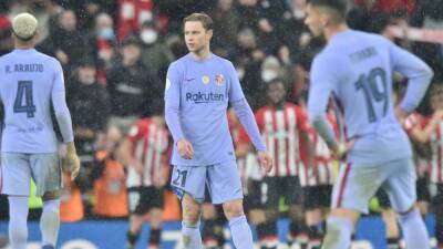 El Barça - Nico Williams - Gerard Piqué - Aprobados y suspensos del Barça: el clamoroso naufragio de Ter Stegen, De Jong y Alba - en.as.com