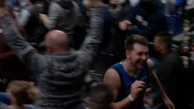 Contra el subcampeón, faltan 5" y Luka hace esto: atentos a cómo se va del pabellón... - en.as.com - Australia - Madrid