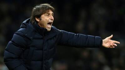 Antonio Conte - Steven Bergwijn - Conte hails battling Spurs but calls for reinforcements - channelnewsasia.com -  Sanchez