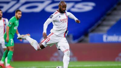 El Lyon hunde al Saint-Étienne en el derbi del Ródano - en.as.com - Madrid