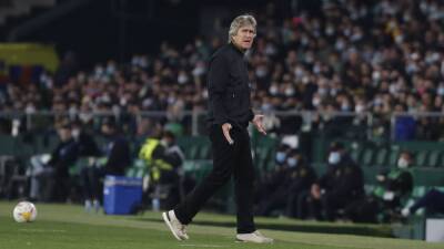 Manuel Pellegrini - Pellegrini: "Hay un espíritu de equipo que nos permite esto" - en.as.com - Santander