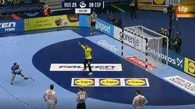 Jordi Alba - "¡No apto para corazones delicados!": los 25'' de infarto en el final del España-Rusia - en.as.com - Madrid