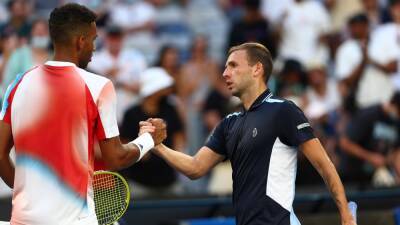 Dan Evans - Emil Ruusuvuori - Marin Cilic 252 (252) - Felix Auger-Aliassime glides past Dan Evans to make fourth round with straight-sets win at Australian Open - eurosport.com - Australia - Canada