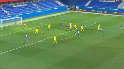 La gran joya de La Masía llamando a gritos a la puerta de Xavi: golazo descomunal - en.as.com - Madrid