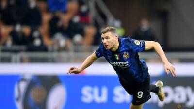 Simone Inzaghi - Last-gasp Dzeko header earns leaders Inter win over Venezia - channelnewsasia.com - France - county Thomas - county Henry