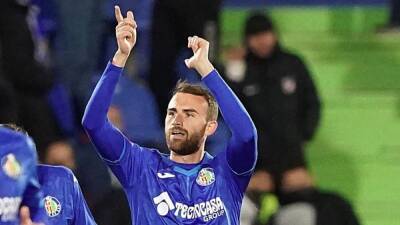 Borja Mayoral vuelve a cruzarse en el camino de la Real Sociedad - en.as.com - county El Paso -  Sandro