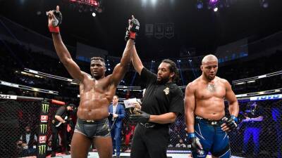 Francis Ngannou - Francis Ngannou keeps UFC heavyweight belt with unanimous decision victory over Ciryl Gane - abc.net.au - France - Brazil - state Arizona