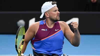 Dylan Alcott defeats Niels Vink to reach Australian Open semifinals - abc.net.au - Netherlands - Usa - Australia -  Tokyo - New York