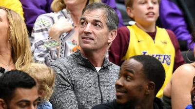 NBA legend John Stockton gets Gonzaga season tickets taken away over mask standoff - foxnews.com - Usa -  Memphis - state Washington - county Clark - county Spokane