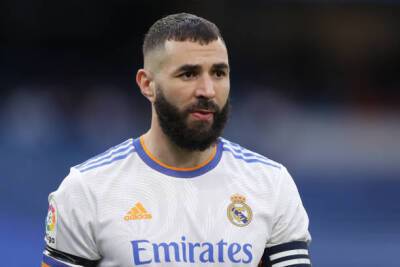 Gerard Piqué - Roban en casa de Karim Benzema mientras se disputaba el Real Madrid - Elche - en.as.com -  Santiago