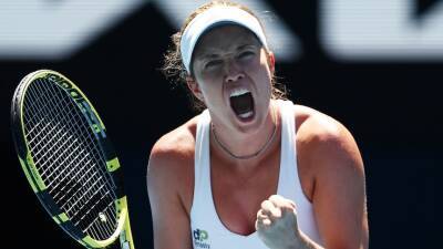 Simona Halep - Elise Mertens - Jessica Pegula - Madison Keys - Danielle Collins - Danielle Collins wins gruelling three-set clash with Elise Mertens to reach Australian Open quarterfinals - abc.net.au - France - Belgium - Usa - Australia