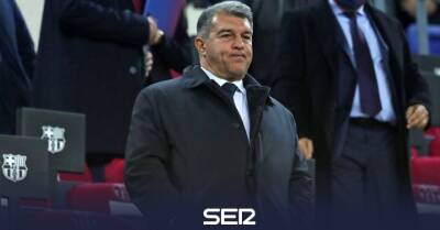 El Clasico - Joan Laporta - Jordi Martí - Jordi Alba - Antonio Romero - "Es la diferencia entre un profesional y un vendedor de 'crecepelos": motivos del 'zasca' de De Jong a Laporta | Carrusel Deportivo | Cadena SER - en.as.com