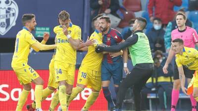 Alessio Lisci - El Levante - A Getafe sin Morales ni Alessio - en.as.com