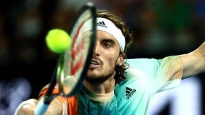 Jannik Sinner - Taylor Fritz - Stefanos Tsitsipas outlasts Taylor Fritz in five-set epic at Australian Open - abc.net.au - Italy - Usa - Australia - Greece