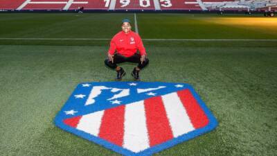 El Atlético - Ajibade renueva hasta 2025 - en.as.com - Madrid
