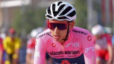 Egan Bernal: Ineos rider taken to hospital after crash in training - bbc.com - Britain - France - Colombia