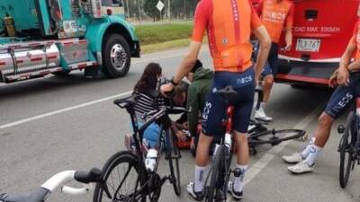 Se confirma lo peor: Egan Bernal tendrá que ser operado - en.as.com - Colombia