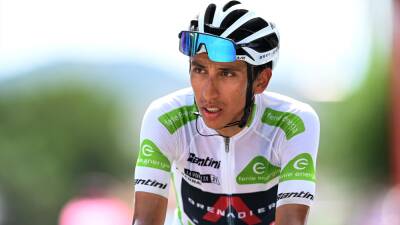 Tour De-France - Richard Carapaz - Carlos Rodriguez - Egan Bernal remains in intensive care after surgery following training crash in Colombia - eurosport.com - France - Colombia - Uae