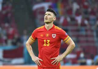 Scott Parker - Ryan Giles - Dominic Solanke - Cardiff edging closer to agreeing Kieffer Moore transfer deal with Championship club - msn.com -  Cardiff