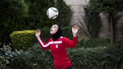 Emmanuel Macron - Shireen Ahmed - New French law banning hijab in sport is heinous and harmful - cbc.ca - France - Iran - Saudi Arabia - Jordan - Afghanistan