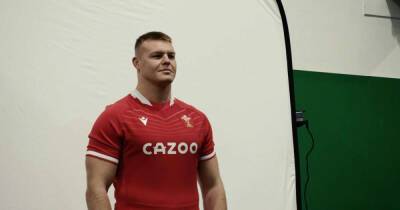 Dan Biggar - Ken Owens - Josh Navidi - Justin Tipuric - Leigh Halfpenny - Wyn Jones - Welsh rugby players arrive at team camp for Six Nations training - msn.com - Britain - Ireland - county George