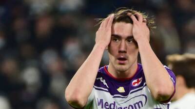 Alasdair Mackenzie - Police open investigation after Fiorentina's Vlahovic receives threats - channelnewsasia.com - Serbia - Italy -  Belgrade -  Rome