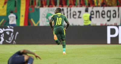 Kalidou Koulibaly - Watch: Dazed Sadio Mane scores vital goal at AFCON after nasty clash - msn.com - Senegal - Cape Verde - Mali - Equatorial Guinea