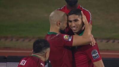 Luis Díaz - Charles Aránguiz - Esto no es casualidad: Achraf se confirma como maestro lanzando faltas con otro golazo sublime - en.as.com - Madrid