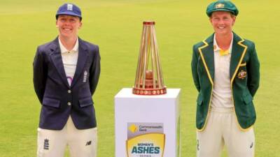 Heather Knight - Women's Ashes: England captain Heather Knight says bowlers will have to work hard for victory - bbc.com - Australia - India -  Canberra