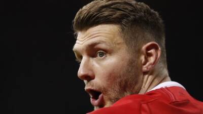 Dan Biggar - Wyn Jones - Biggar taking tips from injured Jones and he prepares to lead Wales - channelnewsasia.com - Italy - Ireland - county Jones