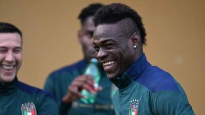 Roberto Mancini - Mario Balotelli - An unexpected chance for Balotelli – can Mario fire Italy to World Cup? - bbc.com - Manchester - Qatar - Switzerland - Italy - Turkey - Macedonia