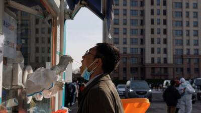 ¿Cuánto duran los síntomas de Ómicron y cuándo se considera COVID persistente? - en.as.com