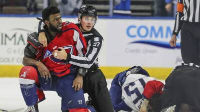 ECHL punishes Jacob Panetta after he is accused of racial gesture - foxnews.com - Florida - Jordan - state South Carolina