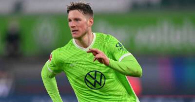 Andy Carroll - Sean Dyche - Kieffer Moore - Lyndon Dykes - Phillip Schofield - Burnley open talks with Wolfsburg for striker Wout Weghorst - msn.com -  Norwich - county Mitchell