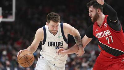 Luka Doncic - Kristaps Porzingis - Tim Hardaway-Junior - Jason Kidd - Jalen Brunson - Luka Doncic triple-double helps Mavericks down Trail Blazers - foxnews.com - state Oregon - county Dallas - county Maverick