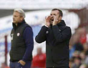 Nathan Jones - Elijah Adebayo - Nathan Jones addresses Elijah Adebayo decision at Luton Town - msn.com -  Luton