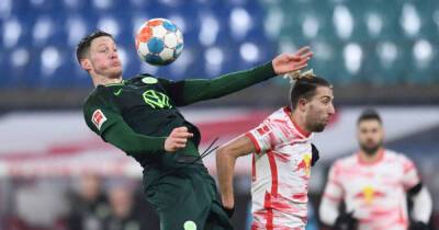 Andy Carroll - Sean Dyche - Dinamo Zagreb - Transfer notebook: Burnley close to signing attackers Wout Weghorst and Mislav Orsic - msn.com - Manchester - Croatia -  Zagreb