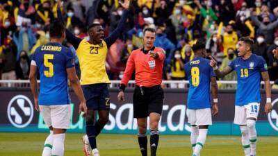 Emerson Royal - Brazil held by Ecuador in action-packed World Cup qualifier - channelnewsasia.com - Qatar - Brazil - Colombia - Usa - Argentina - Chile - Ecuador - Peru - county Alexander